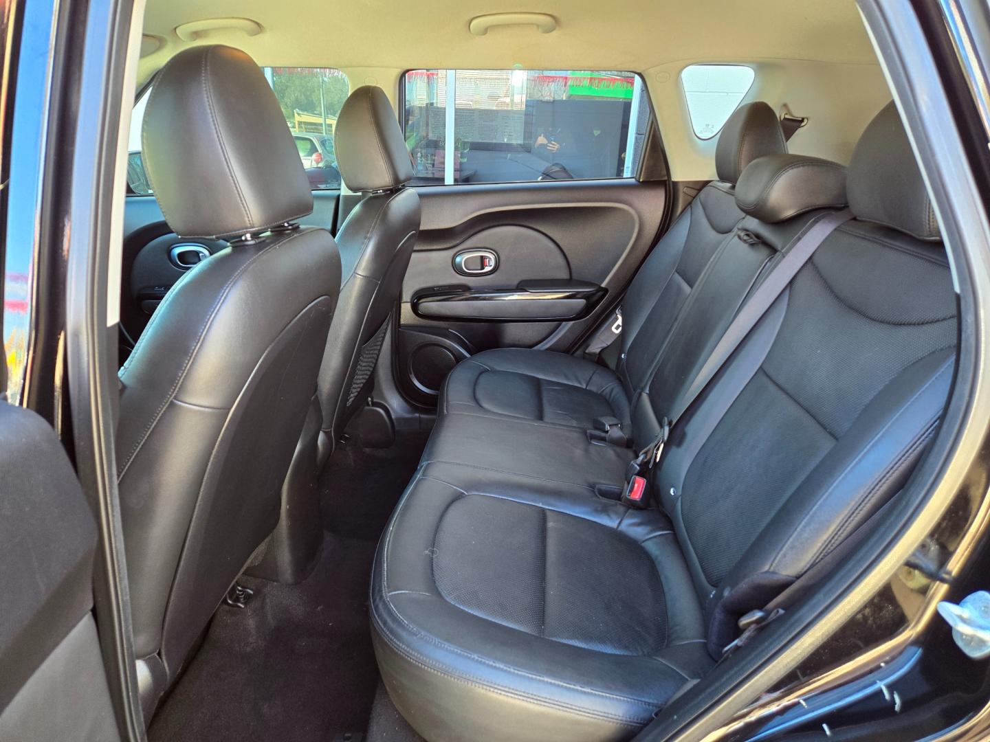 2016 BLACK /BLACK Kia Soul ! (KNDJX3A59G7) with an 2.0L L4 DOHC 16V engine, 6A transmission, located at 503 West Court, Seguin, TX, 78155, (830) 379-3373, 29.568621, -97.969803 - 2016 Kia Soul ! with a 2.0L L4 DOHC 16V, Automatic, Tilt, Cruise, AM/FM/AUX Stereo, Power Windows, Locks, Seat and Side Mirrors, Bluetooth, Leather Seating, Tinted Windows, Alloy Wheels, Rear Wiper, Rear Defroster and more!! - Photo#6